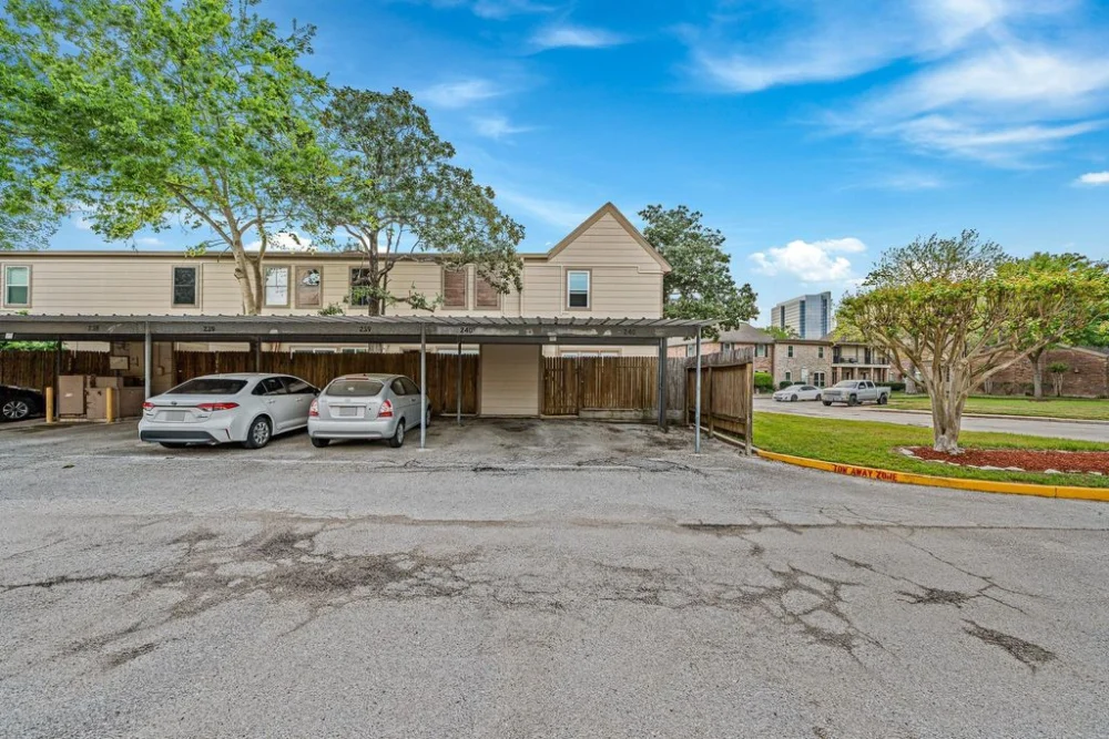 Nhà Townhouse Corner Lot tại Houston, TX – Giá cực sốc $165k