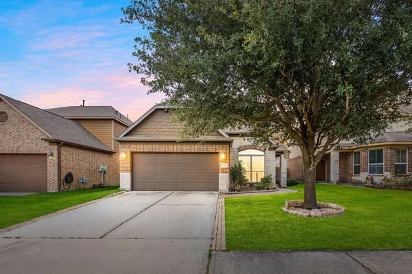Bán nhà đẹp tại Spring, TX 77386 - Giá tốt, khu trường học điểm cao - Housing / Room for Rent in Spring, Texas, United States - image 3