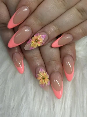 TUYỂN THỢ NAIL TẠI SOUTHFIELD & SHELBY TWP – CÓ CHỖ Ở CHO THỢ