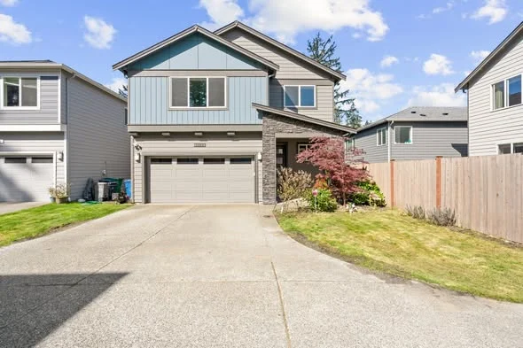 Niêm yết mới tại Lynnwood, WA – Nhà hiện đại xây năm 2020 - Housing / Room for Rent in Lynnwood, Washington, United States - image 1