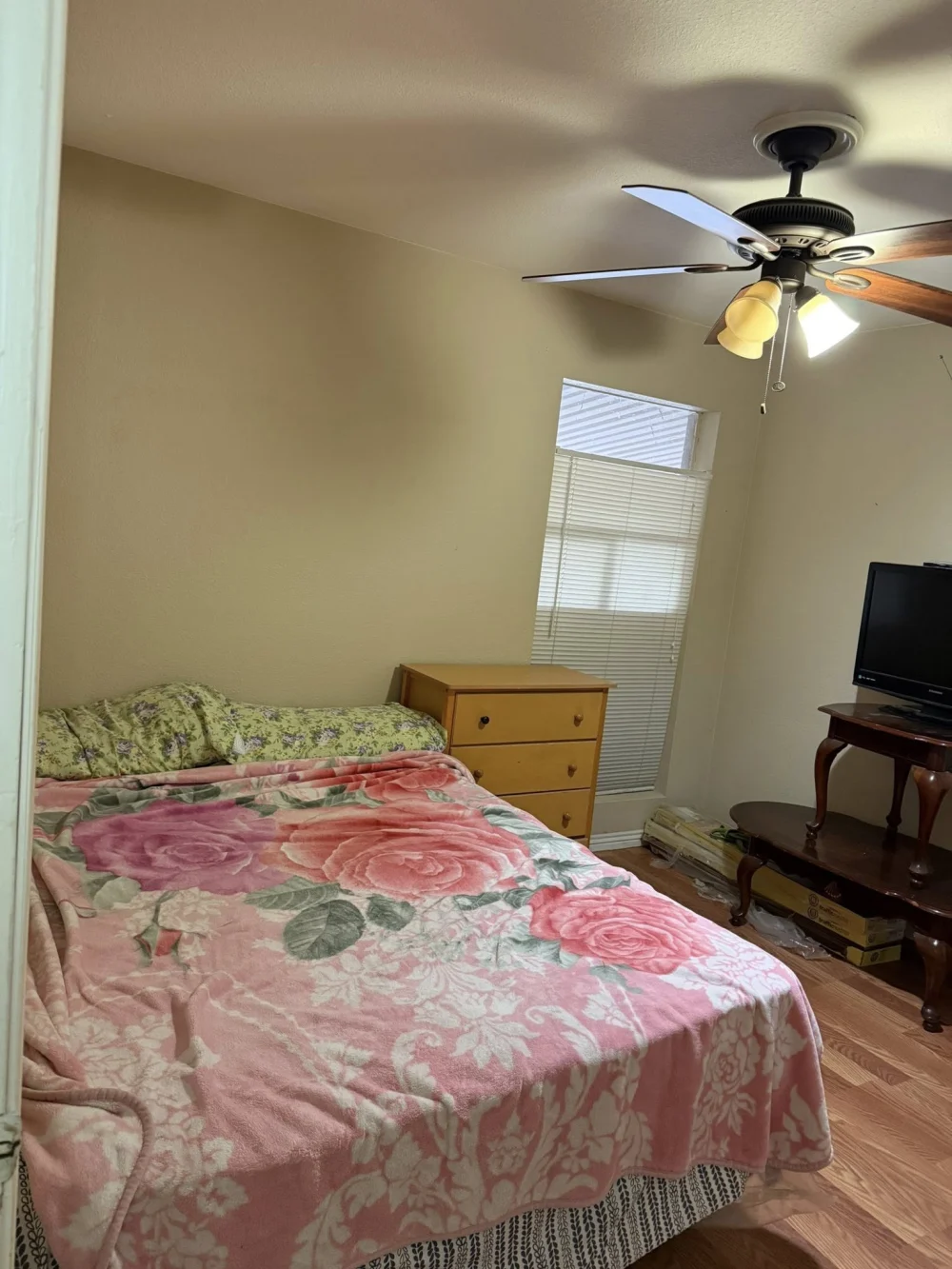 Cho thuê phòng giá tốt tại Phoenix khu 67th Ave