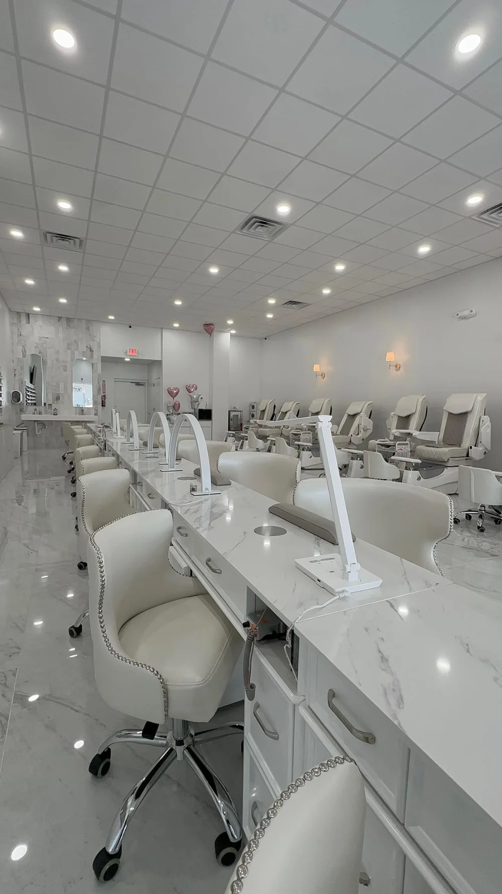Sang tiệm nail mới build 100% tại Fort Wayne, Indiana - Bán Tiệm Nail tại Fort Wayne, Indiana, United States - ảnh 2