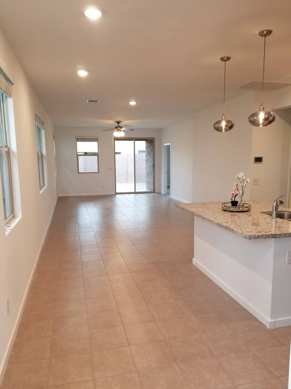 Cho thuê nhà nguyên căn Surprise Arizona 3 phòng ngủ giá tốt - Housing / Room for Rent in Surprise, Arizona, United States - image 6