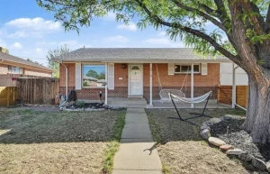 Nhà Ranch Denver CO 3 phòng ngủ diện tích lớn không HOA