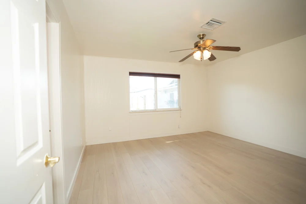 Cho thuê Nhà Garden Grove CA 3PN sạch đẹp - Housing / Room for Rent in Garden Grove, California, United States - image 4