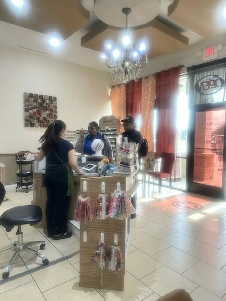 Sang tiệm nail income cao tại Richmond Texas - Khách ổn định - Nail Salons for Sale in Richmond, Texas, United States - image 1