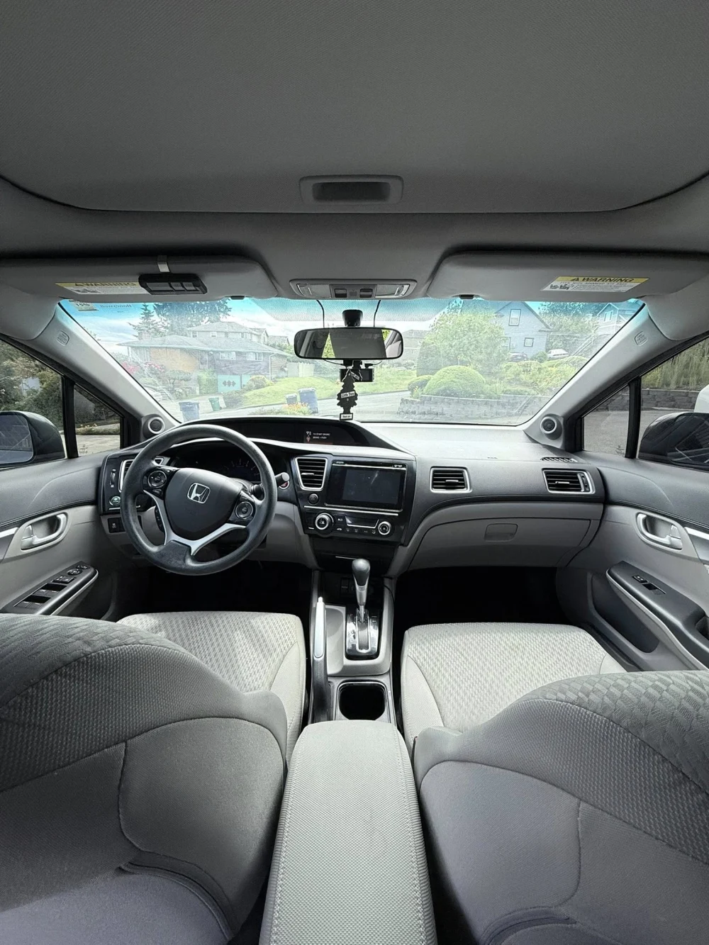 CẦN BÁN XE HONDA CIVIC 2015 CŨ GIÁ TỐT TẠI SEATTLE WASHINGTON - Cars for Sale in Seattle, Washington, United States - image 2