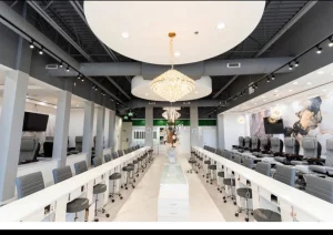 Tiệm Golden Palace ở Thornton CO Tuyển Thợ Nail Trẻ Có Bằng - Nail Salon Jobs in Thornton, CO, US