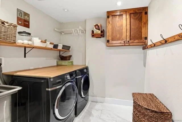 BÁN NHÀ MIRA MESA – FULL REMODEL + OWNED SOLAR - Nhà ở / Thuê phòng tại San Diego, California, United States - ảnh 5