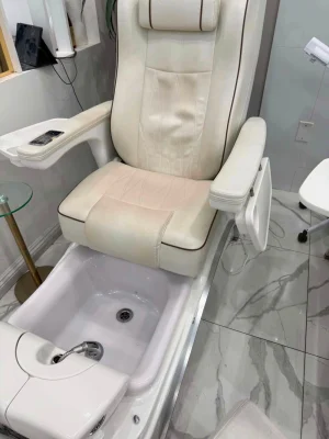 Thanh lý bàn ghế tiệm nail ở Hesperia CA 92345 giá cực rẻ - Mua bán / Thanh lý tại Hesperia, CA, US