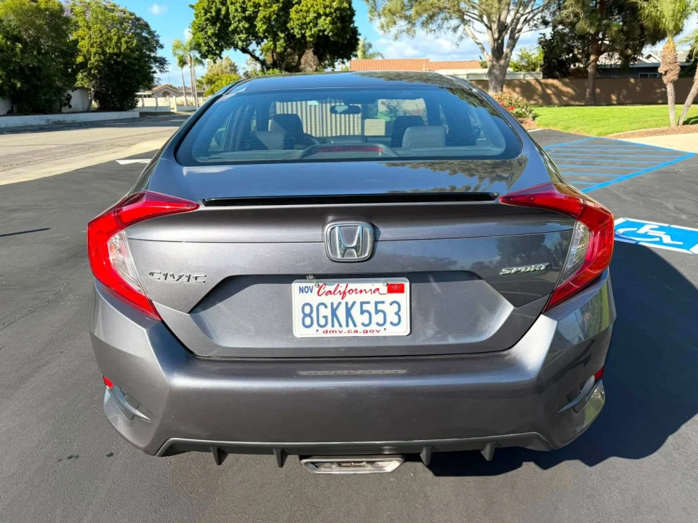 Bán Honda Civic Sport 2019 Clean Title Ở Fountain Valley - Mua bán xe tại Fountain Valley, California, United States - ảnh 4