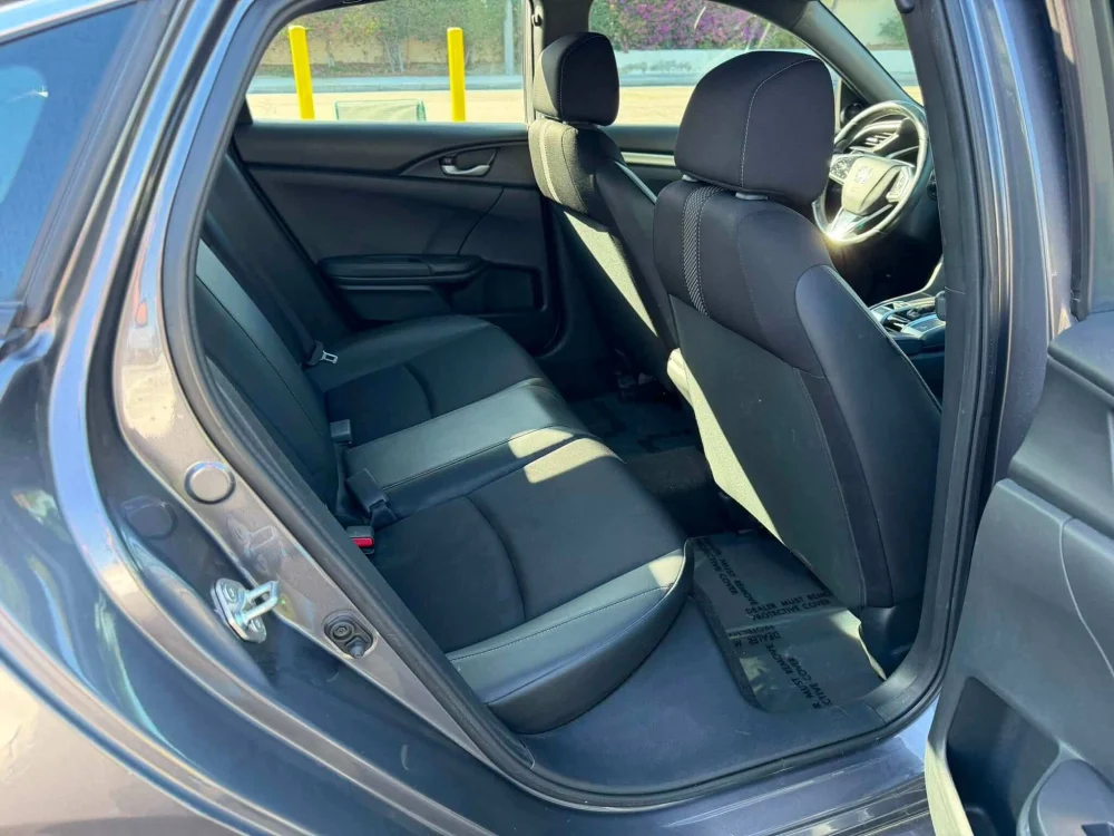 Bán Honda Civic Sport 2019 Clean Title Ở Fountain Valley - Mua bán xe tại Fountain Valley, California, United States - ảnh 5