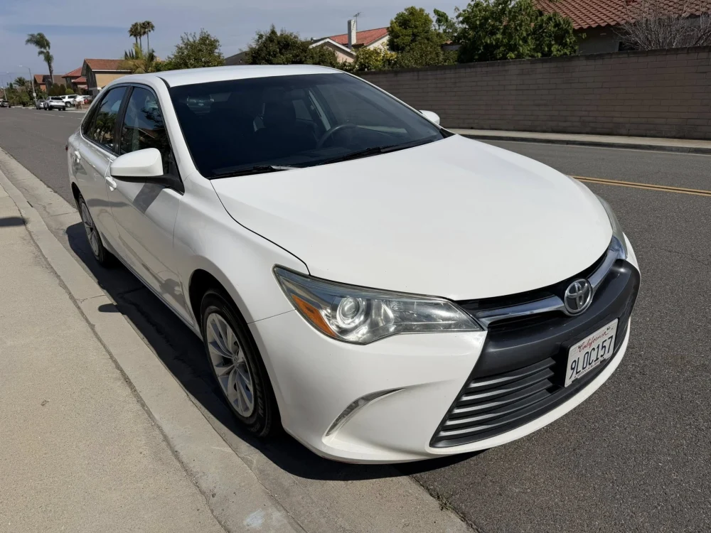 Bán Toyota Camry LE 2015 Tại Fountain Valley CA – Clean Title, Tiết Kiệm Xăng, Backup Camera, Giá Chỉ $12,995 - Mua bán xe tại Fountain Valley, California, United Stat...
