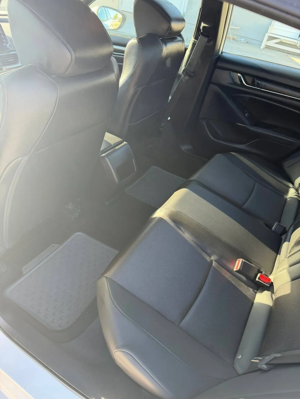 Bán xe cũ Honda Accord 2019 giá rẻ tại California - Xe gia đình chính chủ mới nguyên - Cars for Sale in Westminster, California, United States - image 6