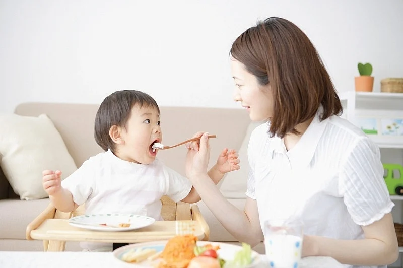 TÌM NGƯỜI ĐÓN BÉ VÀ CHĂM SÓC BUỔI TỐI - Babysitting / Caregiving in Garden Grove, California, United States - image 1