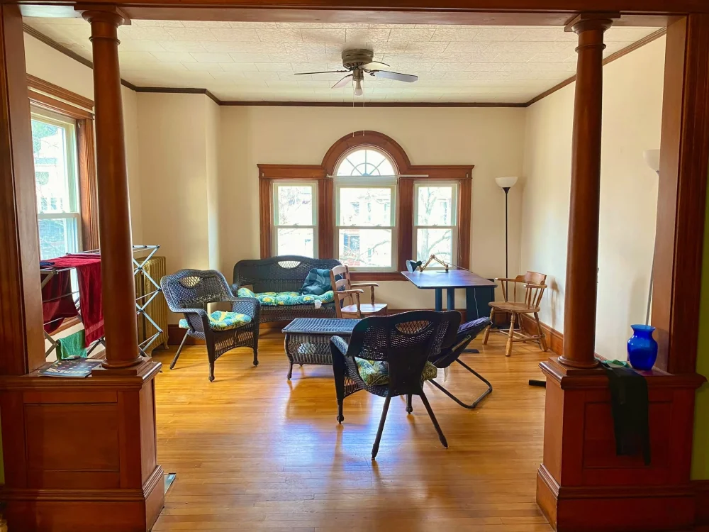 Cần tìm luật sư landlord tenant uy tín ở Worcester MA giải quyết tranh chấp nhà - Legal in Worcester, Massachusetts, United States - image 1