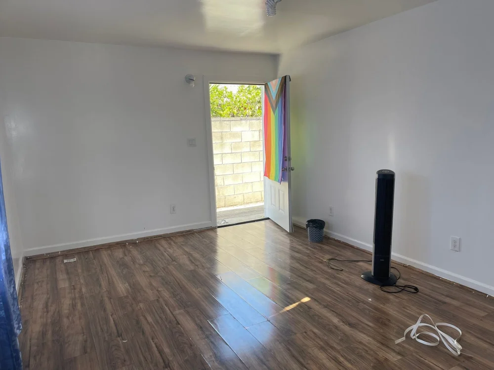 Cho Thuê 2 Phòng Lối Đi Riêng Ở Santa Ana Quận Cam - Nhà ở / Thuê phòng tại Santa Ana, California, United States - ảnh 4