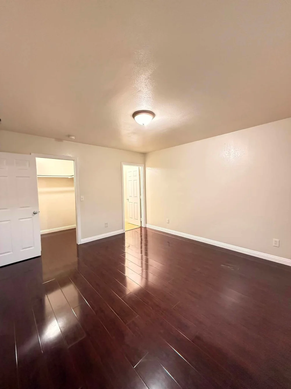 Cho thuê nhà nguyên căn 4 phòng ngủ Anaheim, CA vị trí cực thuận tiện - Nhà ở / Thuê phòng tại Anaheim, California, United States - ảnh 5