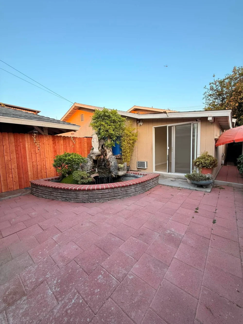Cho thuê nhà nguyên căn 4 phòng ngủ Anaheim, CA vị trí cực thuận tiện - Nhà ở / Thuê phòng tại Anaheim, California, United States - ảnh 7