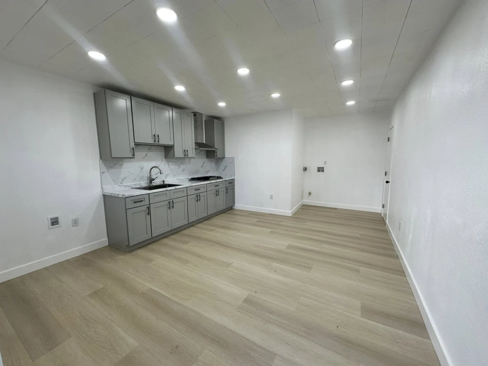 Cho thuê nhà nguyên căn JADU mới xây tại Garden Grove California - Thuê phòng thuê nhà Quận Cam giá tốt - Nhà ở / Thuê phòng tại Garden Grove, California, United State...