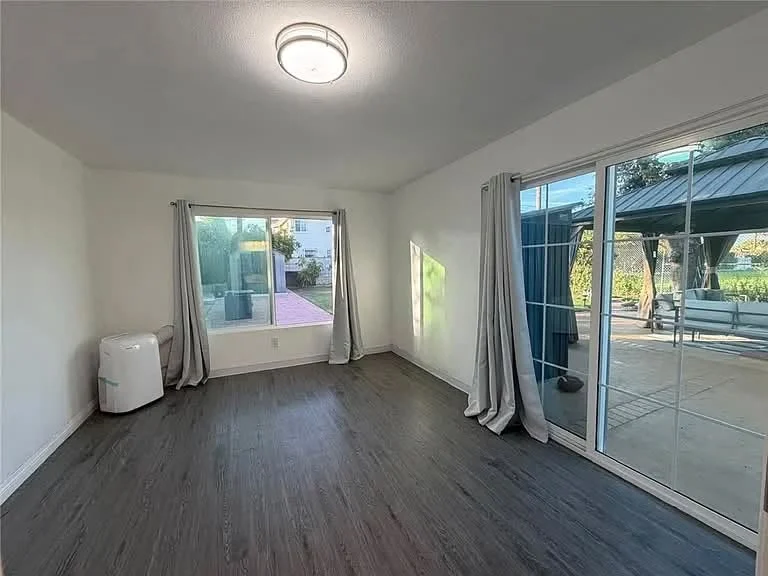 Nhà Bán San Gabriel CA 9037 Callita St - Housing / Room for Rent in San Gabriel, California, United States - image 10