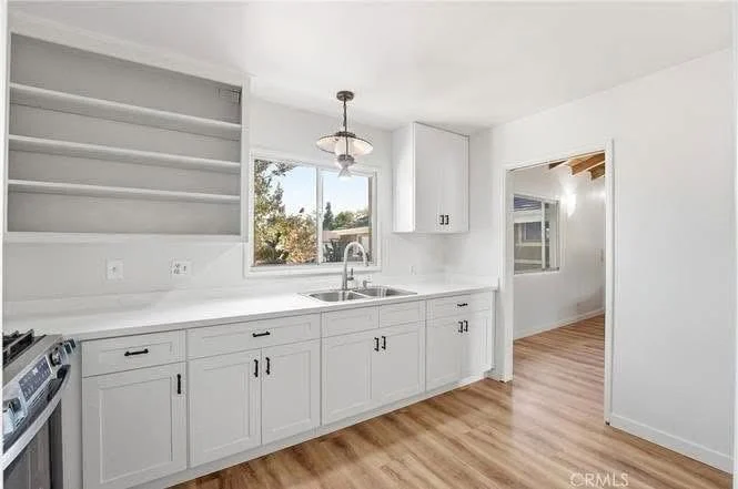 Nhà Garden Grove Corner Lot 8,236 Sqft Giá $1,025,000 – 3 Phòng Ngủ, Tiềm Năng ADU, Gần Little Saigon - Nhà ở / Thuê phòng tại Garden Grove, California, United States...