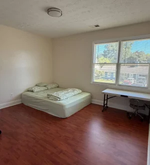Cho Thuê Phòng Duluth GA 30096 Gần Chợ Việt Nam Hong Kong Giá $500 Bao Điện Nước - Nhà ở / Thuê phòng tại Duluth, GA, US