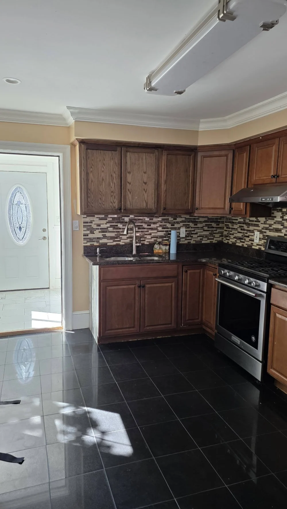 Cho thuê nhà single house 3 phòng ngủ ở Dorchester MA gần trạm Ashmont - Nhà ở / Thuê phòng tại Dorchester, Massachusetts, United States - ảnh 4