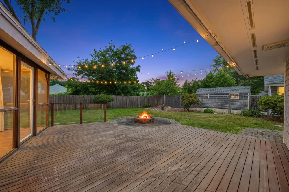 Nhà Bán tại Peabody, Massachusetts – 3 Phòng Ngủ, Nhà Đẹp Dọn Vào Ở Ngay, Giá $799,000 - Nhà ở / Thuê phòng tại Peabody, Massachusetts, United States - ảnh 3