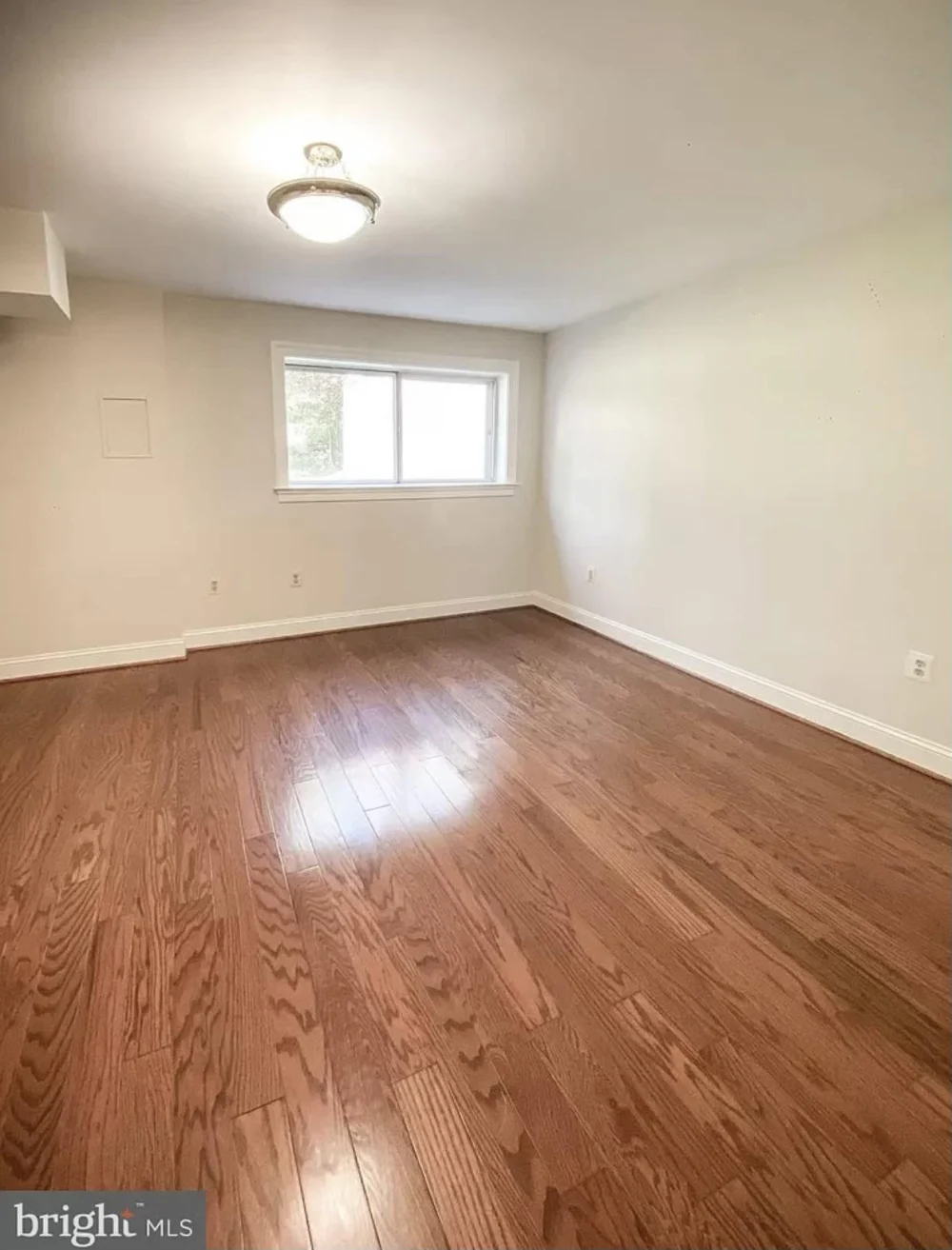 Cho Thuê Phòng Tại Annandale VA Gần NOVA, Bao Utilities Và WiFi, Thuận Tiện Đi Lại - Nhà ở / Thuê phòng tại Annandale, Virginia, United States - ảnh 2