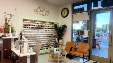 Cần Sang Tiệm Nail Tại Arizona 85340 – Doanh Thu Gần $500,000/Năm, Vị Trí Đẹp, Vào Làm Ngay - Bán Tiệm Nail tại Goodyear, Arizona, United States - ảnh 4