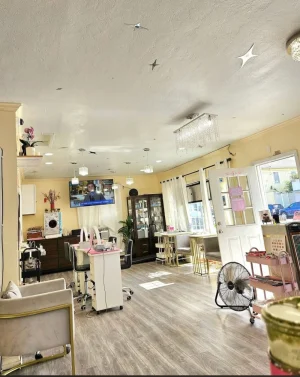 CẦN SANG TIỆM NAIL VÙNG LONG BEACH, CA – GIÁ RENT CỰC RẺ - Bán Tiệm Nail tại Long Beach, CA, US