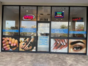 Cần sang gấp tiệm nail Clearwater FL cạnh shopping mall đồ mới 100% khách sang - Bán Tiệm Nail tại Clearwater, FL, US