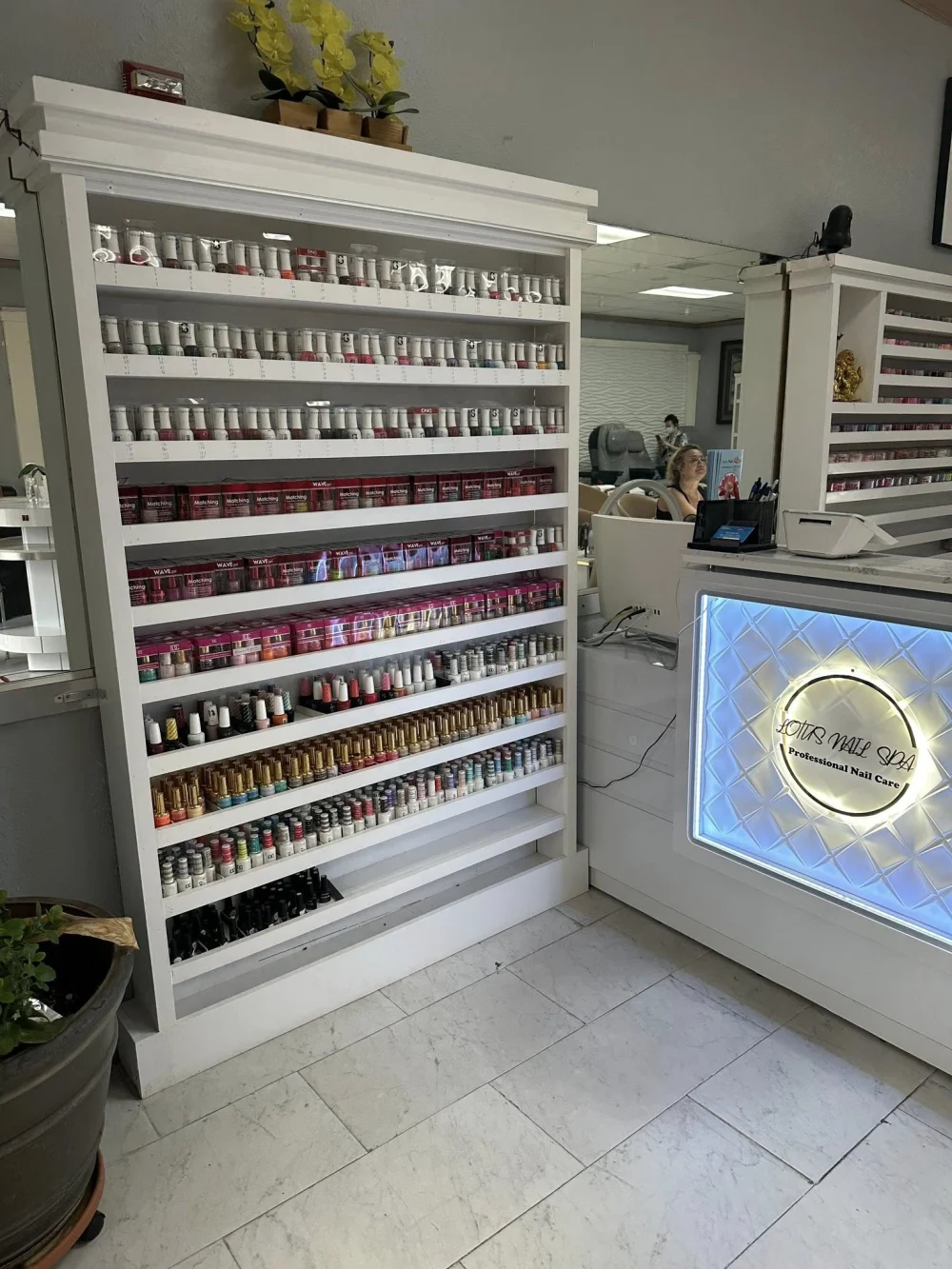 Sang nhượng tiệm nail giá tốt tại Sarasota Florida - Mua bán tiệm nail đông khách vị trí đắc địa - Bán Tiệm Nail tại Sarasota, Florida, United States - ảnh 3