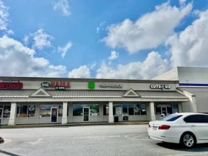 ần sang tiệm nail đang hoạt động ổn định tại Warner Robins Georgia rent rẻ - Bán Tiệm Nail tại Warner Robins, GA, US