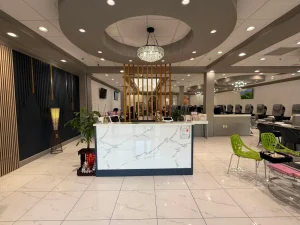 Cần sang tiệm nail ở Dunwoody GA vùng trung tâm gần Perimeter Mall - Nail Salons for Sale in Dunwoody, GA, US