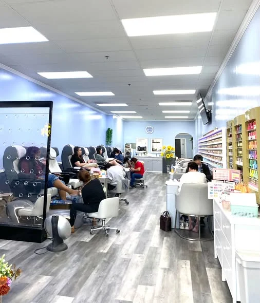 Sang Tiệm Nail East Cobb Georgia Có Khách Ổn Định - Nail Salons for Sale in Marietta, Georgia, United States - image 1