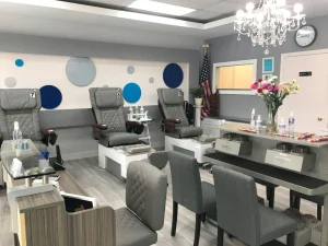Sang tiệm Nails nhỏ-giá rẻ-chi phí thấp - Bán Tiệm Nail tại Plaistow, MA, US