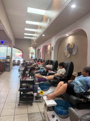 Bán Tiệm Nail Marshall, TX – 4,000 Sqft, Income $500K/Năm, Giá $80K - Bán Tiệm Nail tại Marshall, TX, US