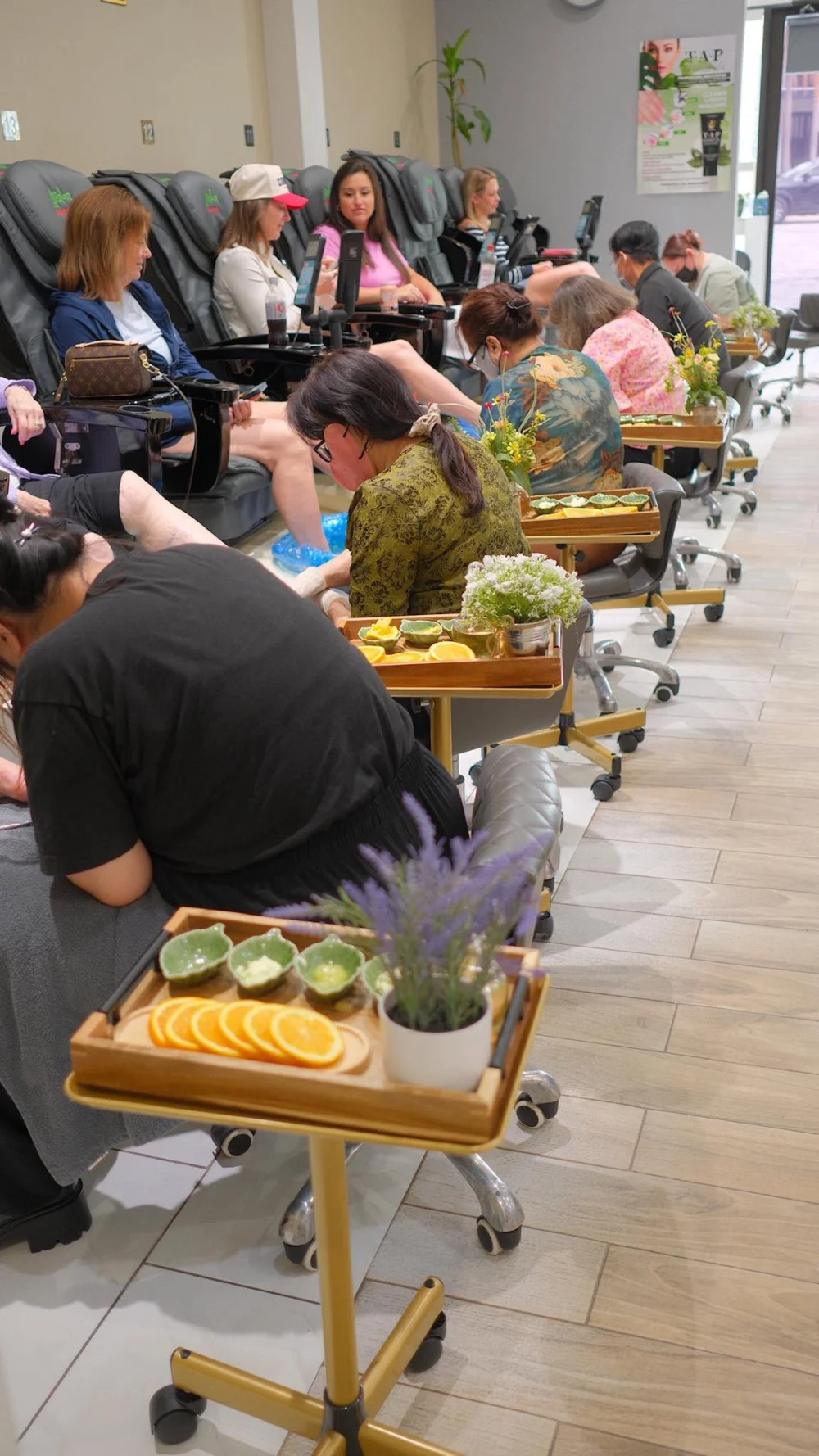 Avalon Nail Spa Tuyển Thợ Nail Tại Florida – Khách Ổn Định, Thu Nhập Tốt, Môi Trường Chuyên Nghiệp - Việc làm Nail tại Kissimmee, Florida, United States - ảnh 1