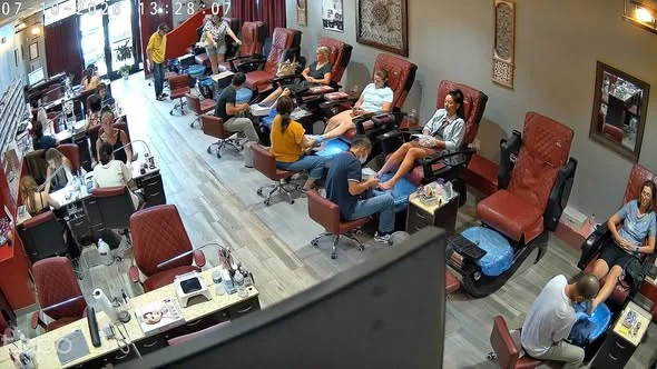 Tuyển thợ nail ở Fleming Island Florida bao lương 1400/tuần khu Mỹ trắng - Nail Salon Jobs in Fleming Island, Florida, United States - image 1