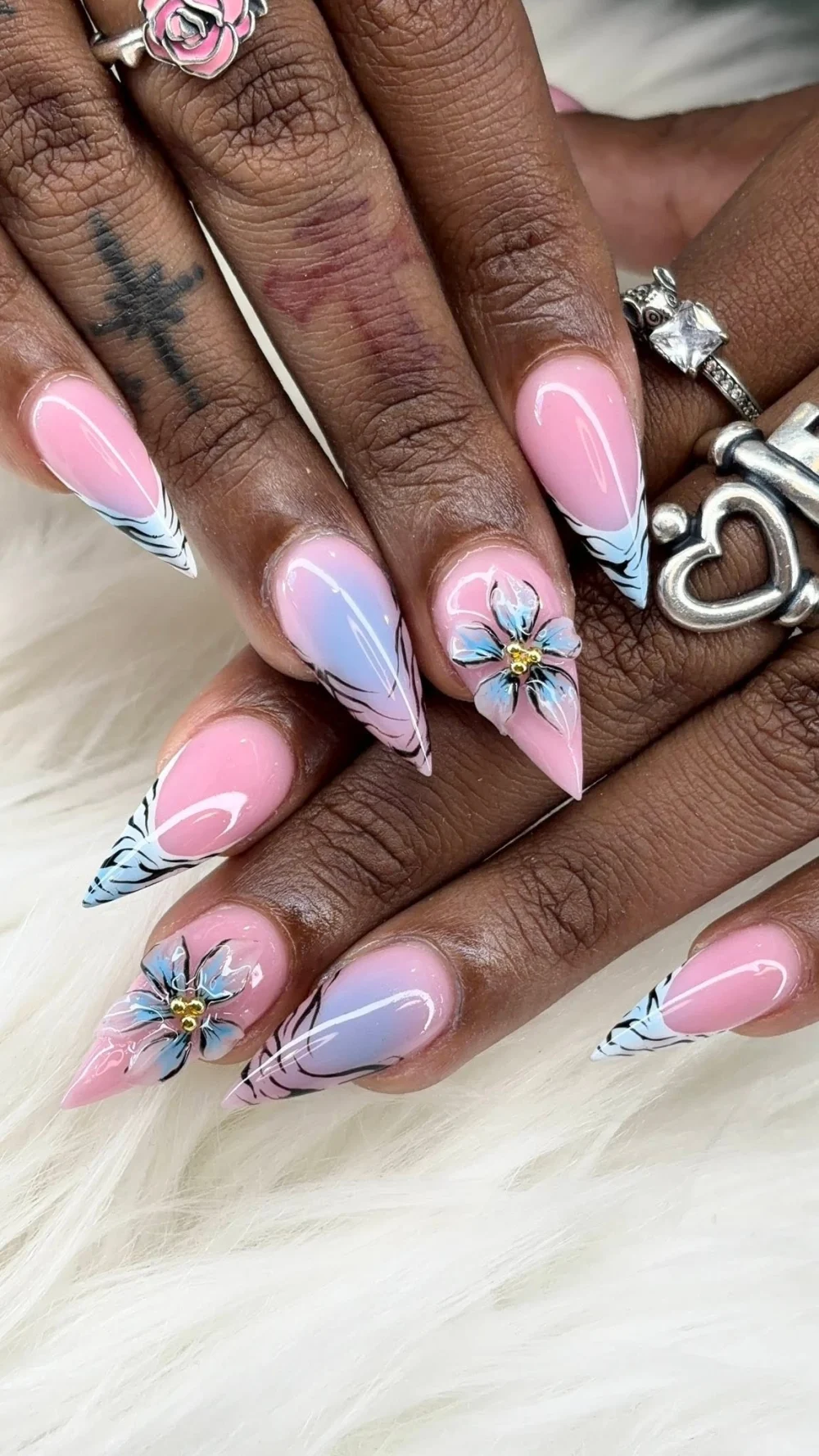 Tuyển Thợ Nail Tại Daytona Beach, Florida – Khách Design Nhiều, Thu Nhập Ổn Định, Môi Trường Làm Việc Thoải Mái - Việc làm Nail tại Daytona Beach, Florida, United Stat...