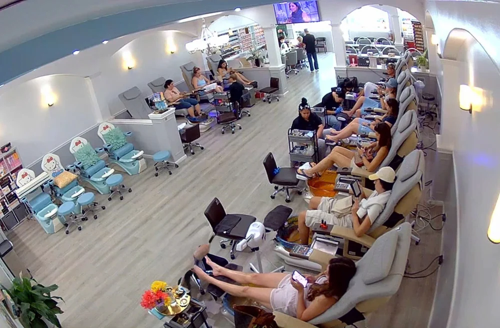 Tuyển Thợ Nail tại Neptune Beach, Florida – Cần Thợ Chân Tay Nước & Dip, Khách Đông, Tip Cao - Việc làm Nail tại Neptune Beach, Florida, United States - ảnh 1