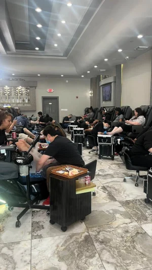 Tuyển Thợ Nail Full-Time & Part-Time Tại Tinley Park, Illinois - Việc làm Nail tại Tinley Park, IL, US