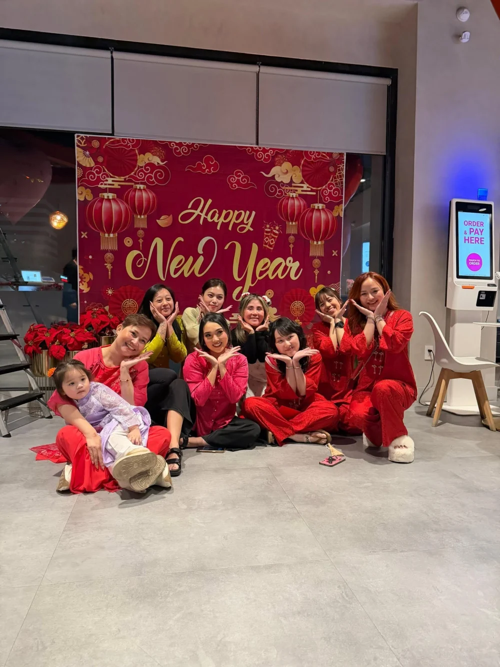 Kalos & Muse Nail Salon Tuyển Receptionist Ở Richardson TX - Việc làm Nail tại Richardson, Texas, United States - ảnh 1